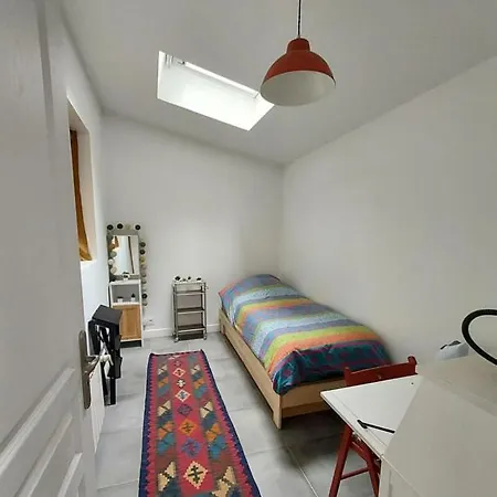 Quarto em Acomodações Particulares Petite Dionysienne